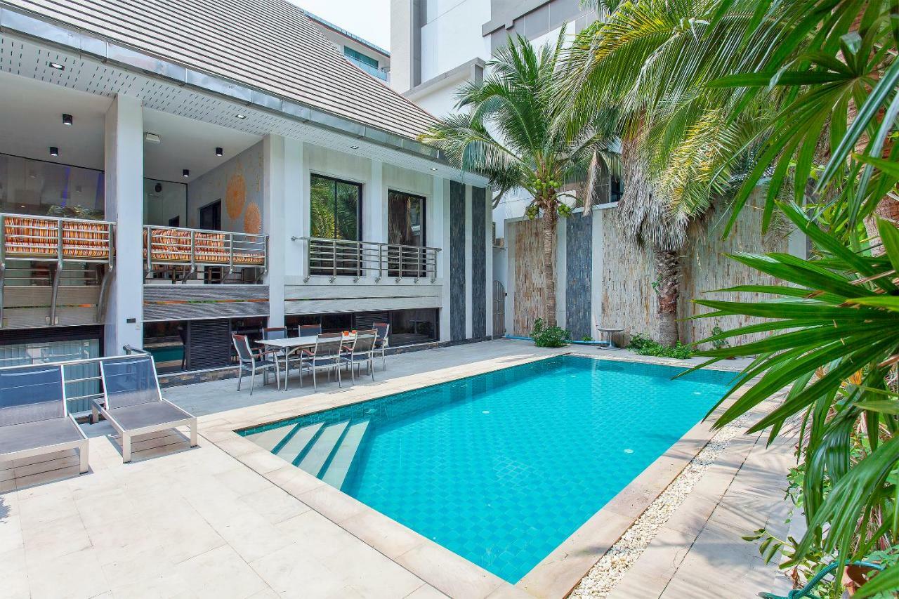 Royale Grand Villa Pattaya Zewnętrze zdjęcie